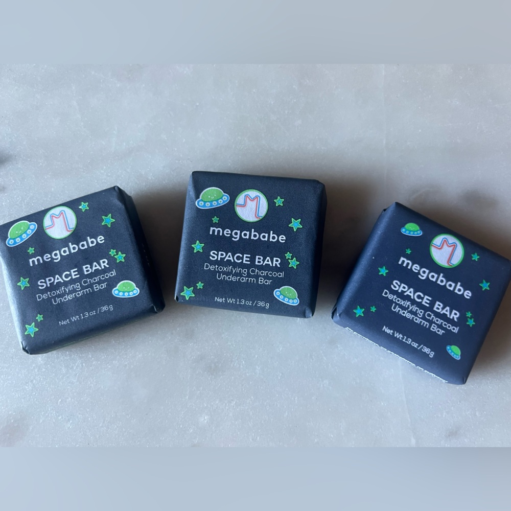 🌟Megababe Spacebar Soap